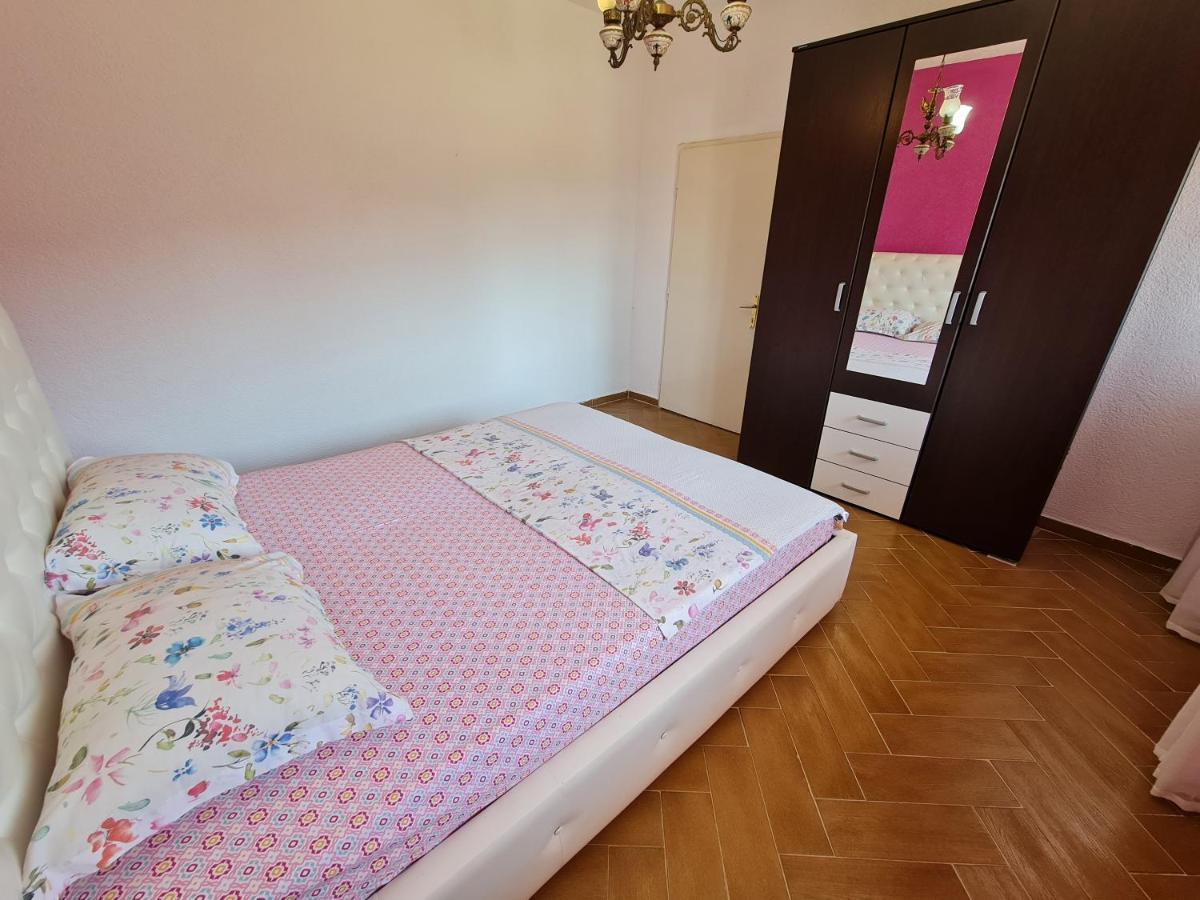 Apartment Dragone Ulcinj Eksteriør bilde